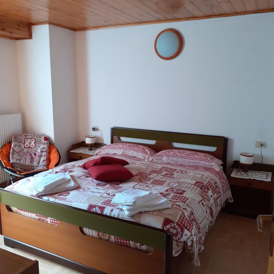 Il Nido Apartment Tonadico Bagian luar foto