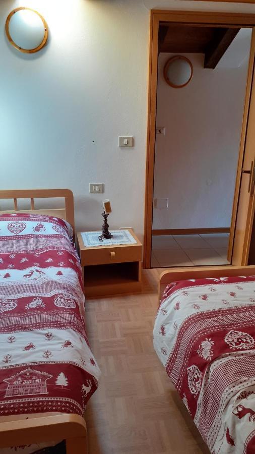 Il Nido Apartment Tonadico Bagian luar foto